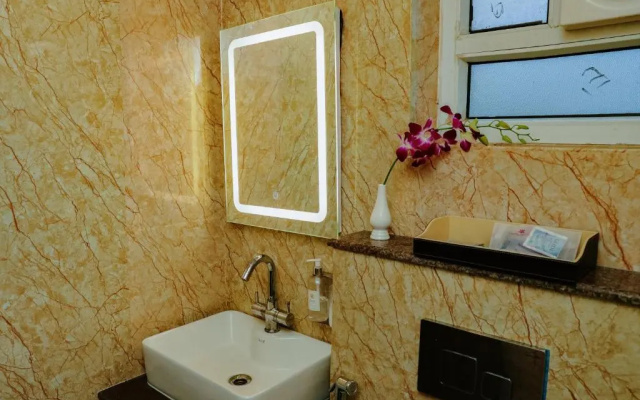 Regenta Inn Greater Noida, 15 Mins to India Expo Mart