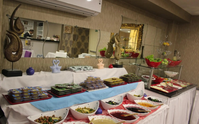 Diamond Royal Hotel