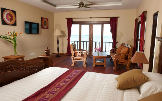 Sara Beachfront Boutique Resort