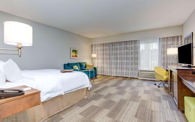 Hampton Inn & Suites Macon I-475