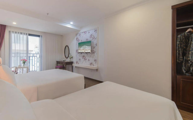 Bonjour Nha Trang Hotel – Guest Rooms – Nha Trang