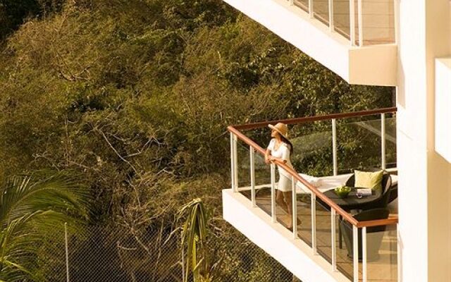 Delcanto Residences by LaTour