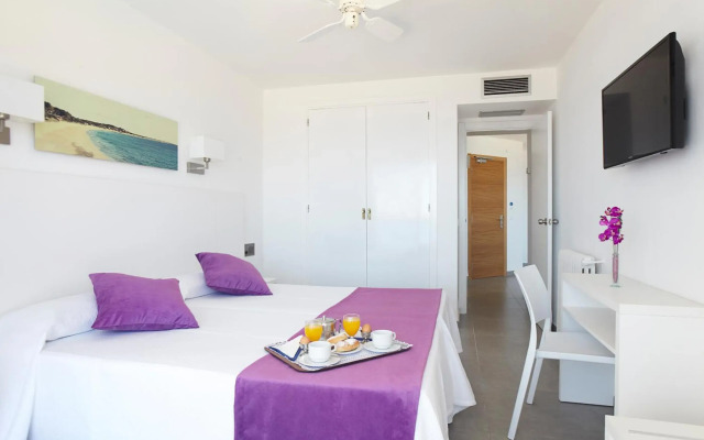 Nereida Aparthotel