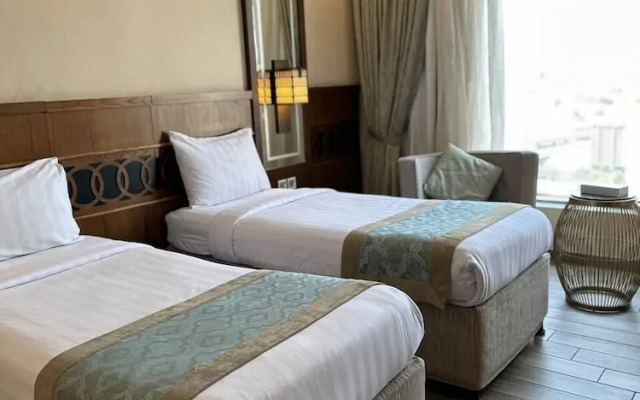 Violet Al Azizia Hotel