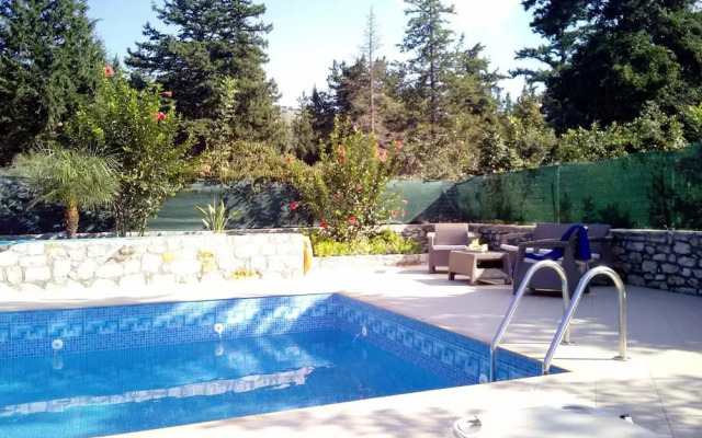 Evdemonia Villas Gavalochori