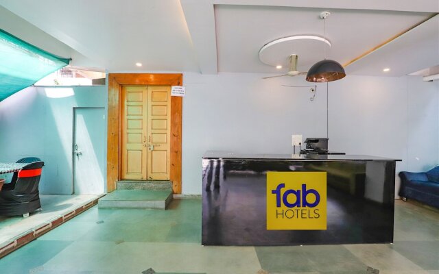 FabExpress Osca Inn