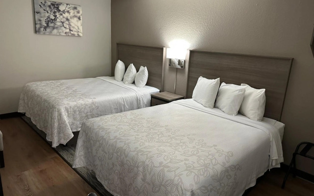 Super 8 By Wyndham Belleville