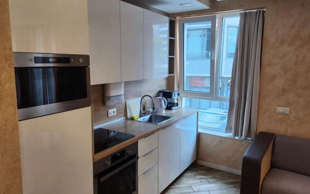 Colonel apartment dream