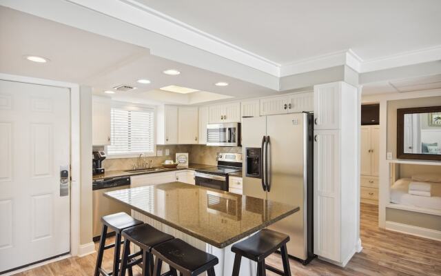 Sandpiper Cove 1125 1 Bedroom Condo by RedAwning