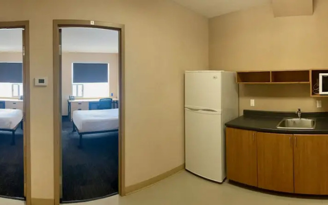 Residence & Conference Centre - Ottawa West