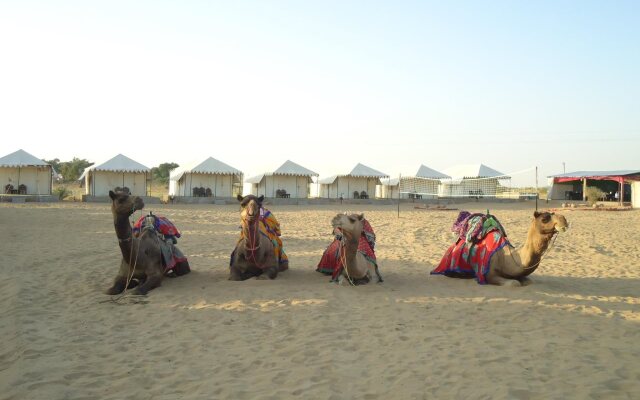 Seven Palms Luxury Camp