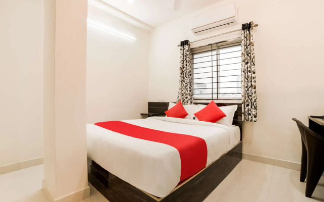 Lucky Hotels by OYO Rooms