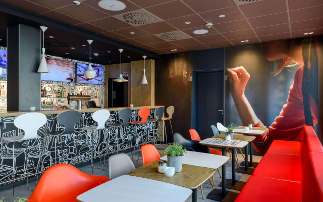 B&B HOTEL Wuppertal-City