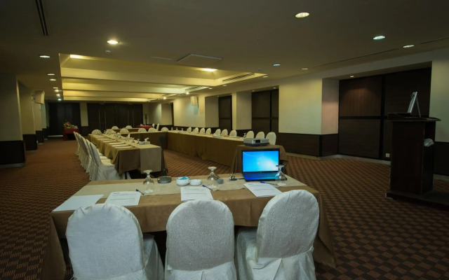 Century Park Hotel