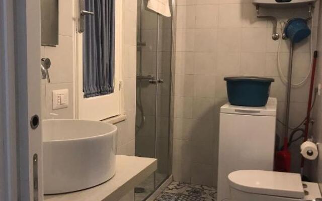 Blue Moon Apartments