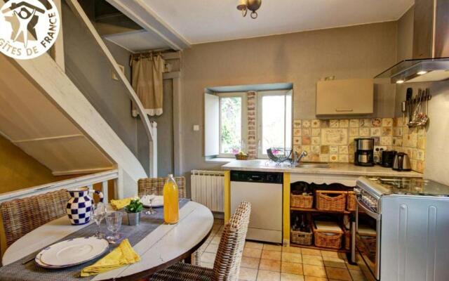 Gîte Montbrison, 2 pièces, 2 personnes - FR-1-496-158