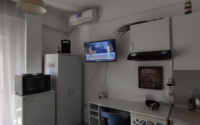 Square Studio