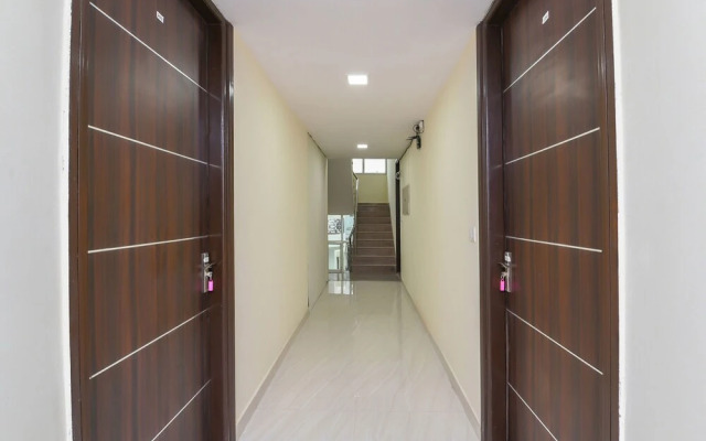 OYO 16704 Greenhouse