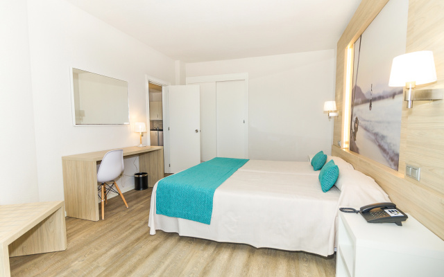 Eix Lagotel Holiday Resort