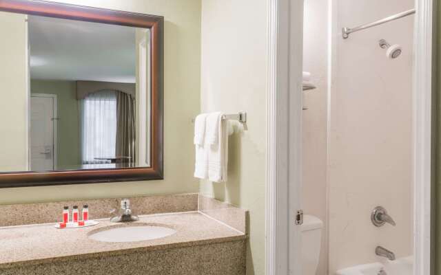 Days Inn by Wyndham Ormond Beach