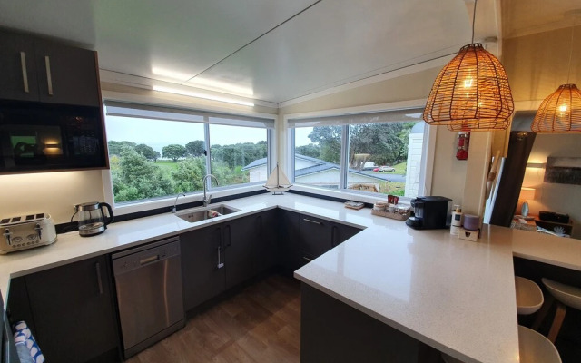 Stanmore Bay Beach House