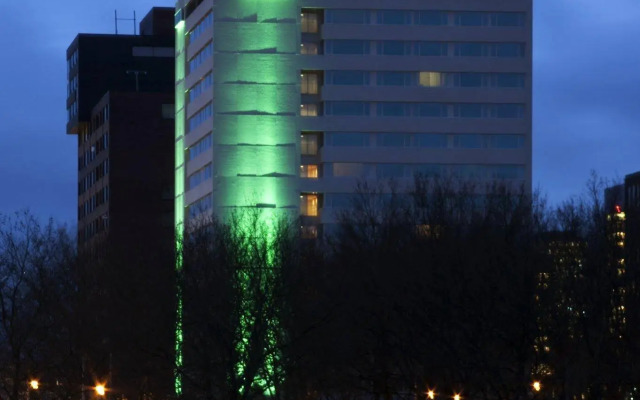 hotelImage