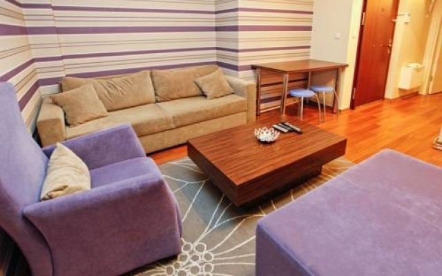 The Apartment Suite
