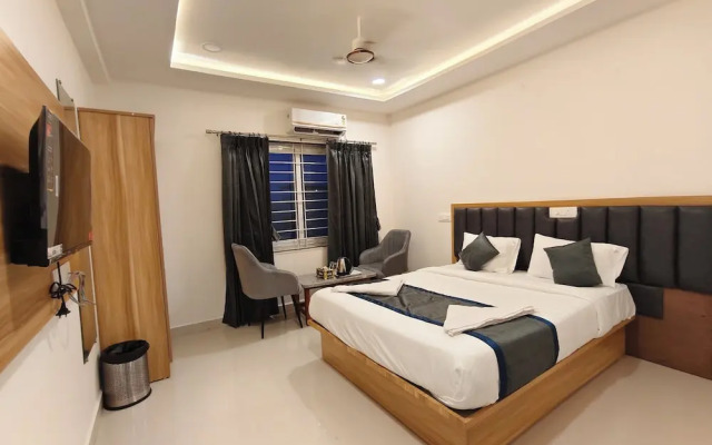 Hotel Vamshi Elite