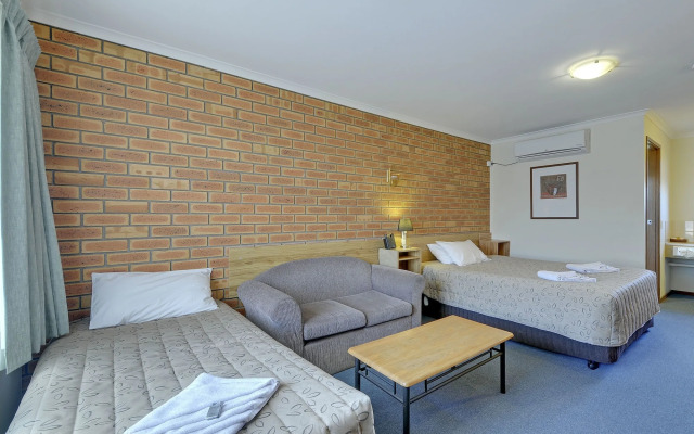 Always Welcome Motel