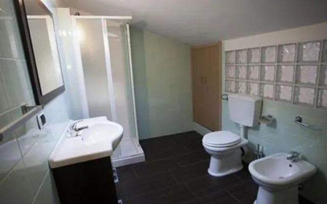 HomeHotels