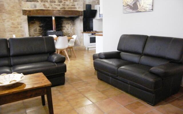 LOU CHASTEL - DEMEURE PERIGOURDINE ENTIEREMENT CLIMATISEE avec PISCINE PRIVEE