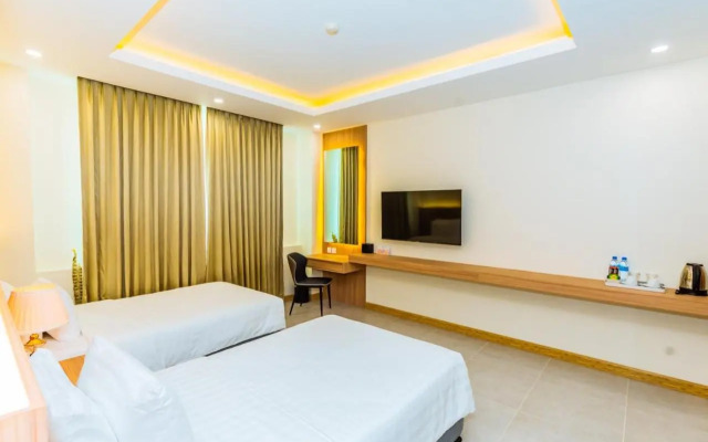 Titan King Casino and Resort