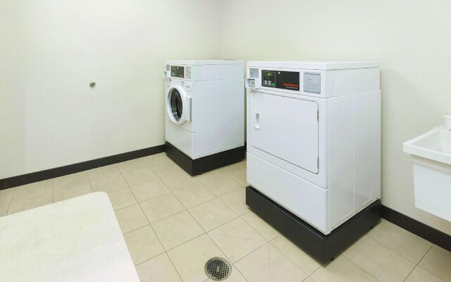 Hampton Inn Waynesburg