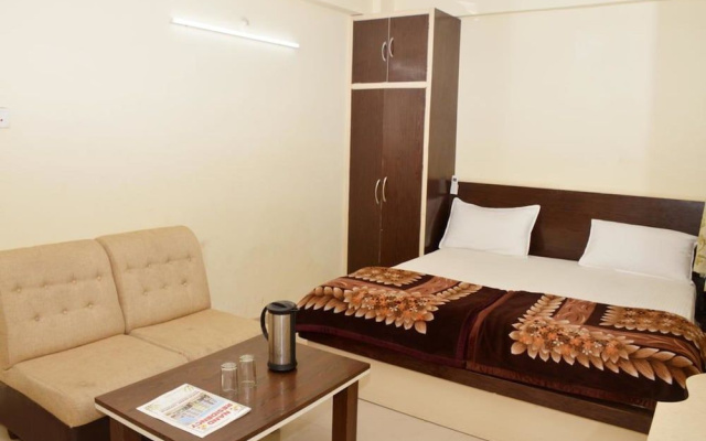 Hotel Nand Residency