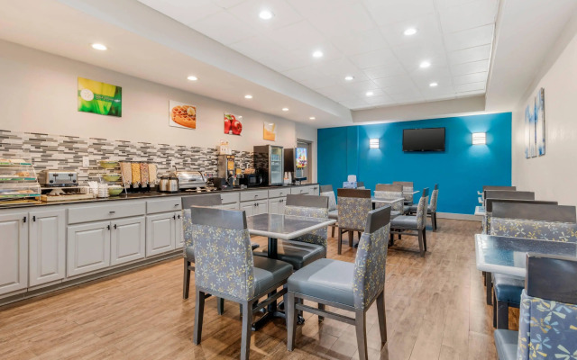 Quality Inn & Suites Union City - Atlanta South