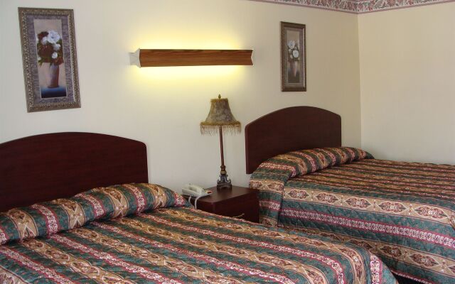 Colonial Inn