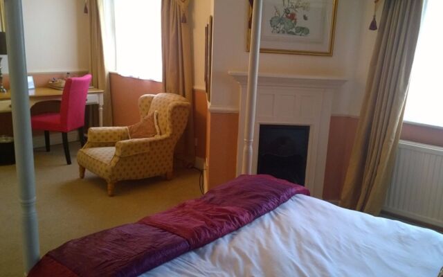 The Sibson Inn Hotel