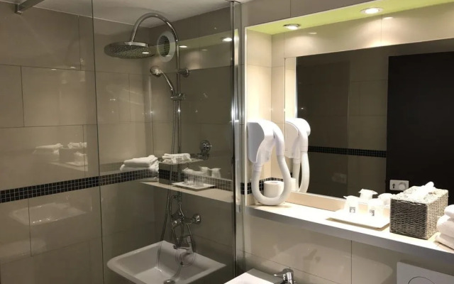 hotelF1 Bretigny Sur Orge