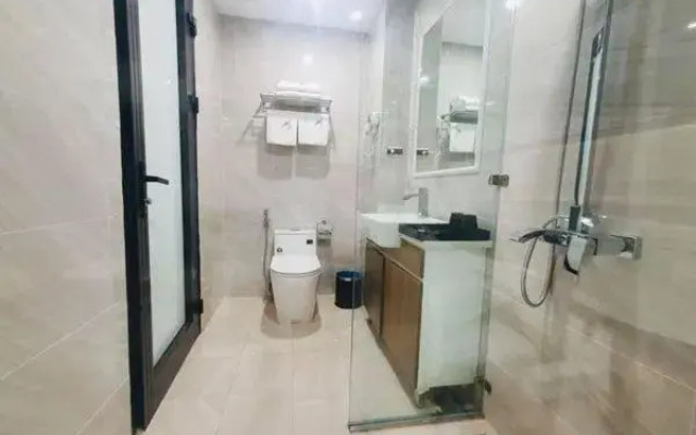 Buu Dien Halong Hotel