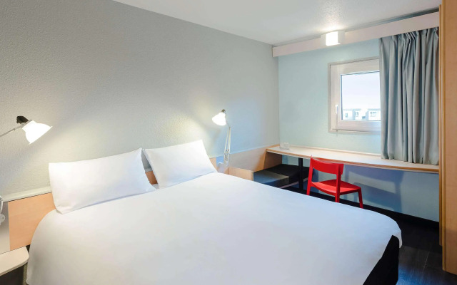 ibis Bourges