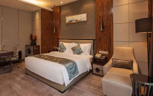 Ramada Plaza Liuzhou Liudong – Guest Rooms – Liuzhou