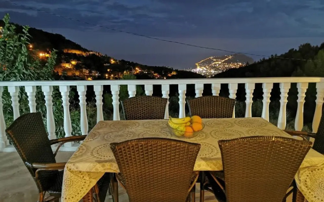 Luxury Villa in Alanya near Beach, Alanya Villa 1019