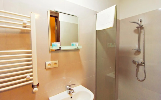 Hotel Tabi