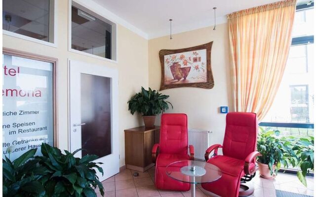 Hotel Manu