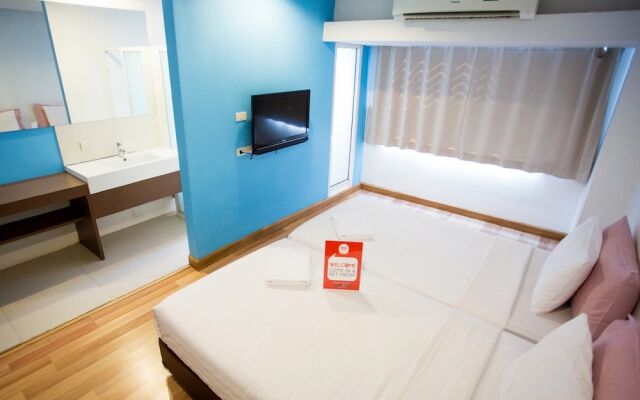 Nida Rooms Saladaeng 130 Silom Walk