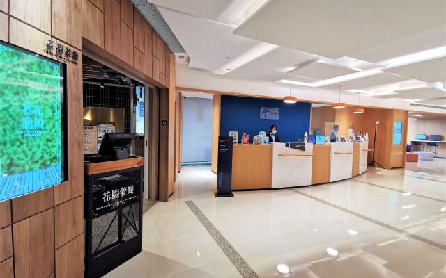 Holiday Inn Express Causeway Bay Hong Kong by IHG