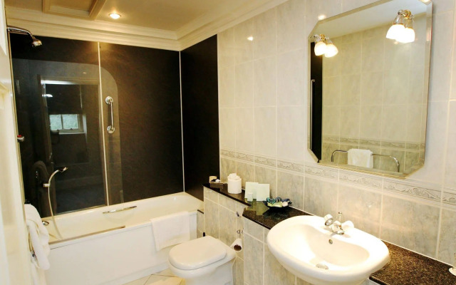 Swinfen Hall Hotel