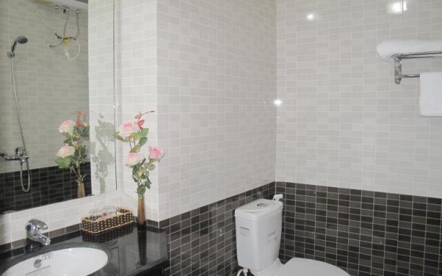 Queen Hotel Ha Long