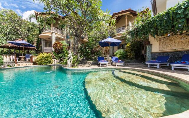 Blue Moon Villas