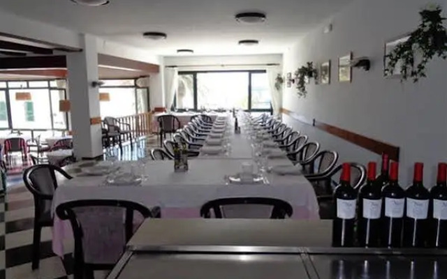 Hostal Restaurant s'Algaret